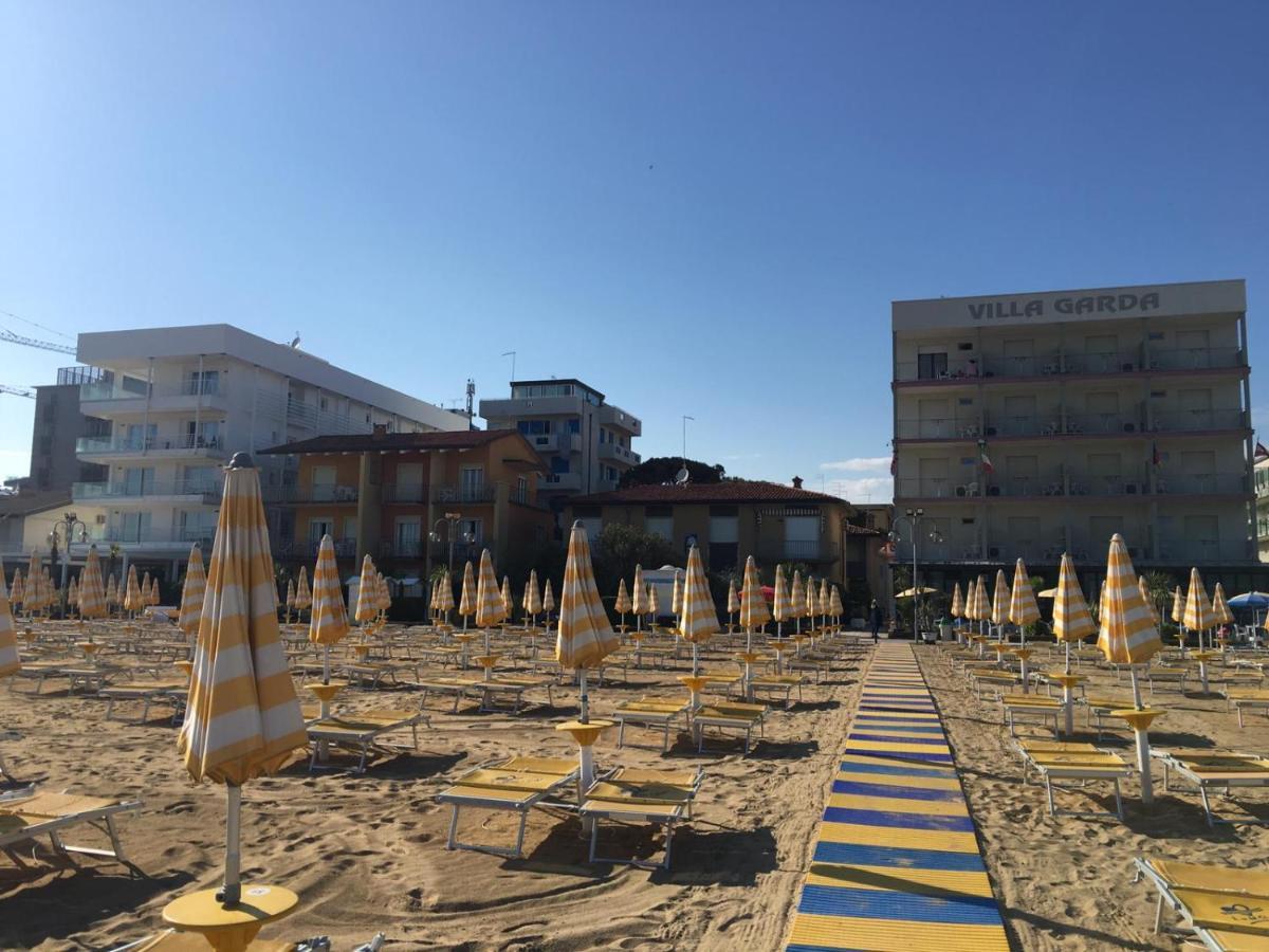 APP. MARCOPOLO - 100mt dal mare Apartment Lido di Jesolo Bagian luar foto